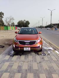 للبيع كياء سبورتنج موديل 2013 خليجي مكفوله من صبغ والتبديل والجراد كير...