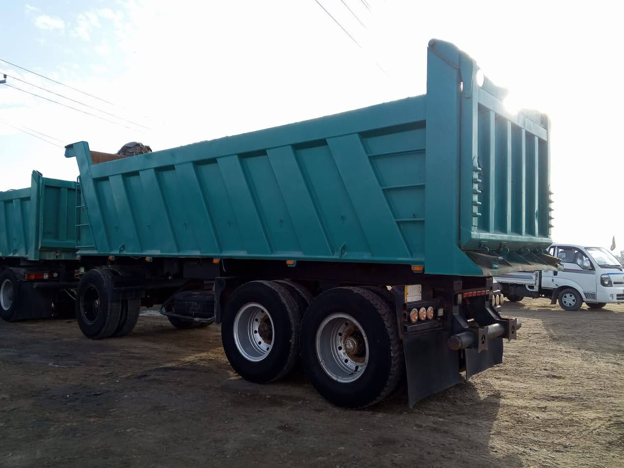 البيع مقطوره مايلر طول 725دناكير 16شاصي 16 تخم تاير مقطور خير من الله الف ماذب عليهة كبل شقل حداد نجف عبودي وأمين عام 2019/@***********ذرعتهة 22متر صفاح 140وزنهة 11طن
