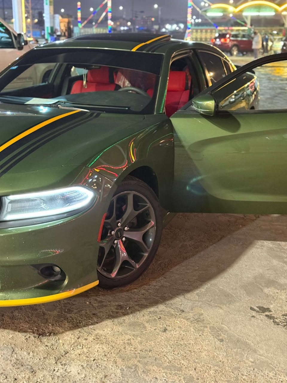 جارجر جيتي اصل  GT خليجي  بيه بلعراق بارد باب سدر
 مديل 19
سياره رقم بصره بسمي
شفتات
بصمت ابواب
سماعات Alpine
حساس خلفي
تشغيل عن بعد
محرك 3600
كشنات حضن
هيترات مري
شاشه جبيره
تويل يعني سحب خلفي وهذا رقم راعيها *********** بيع فقط البصرة, العراق
