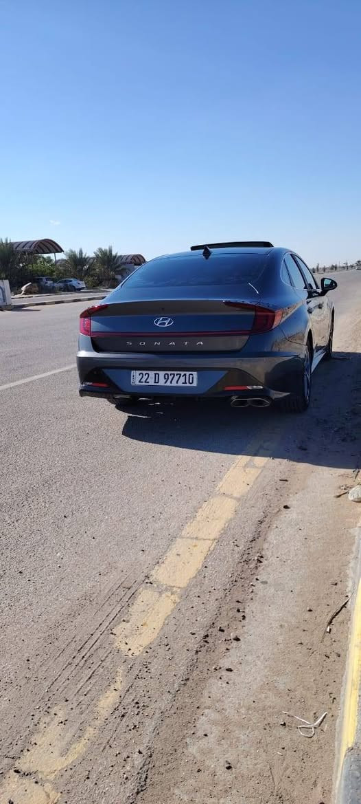 سلام عليكم سوناته مديل 23ورد مريكي 
الحدث بس بنيد بدون يرباك 

فول موصفات 

1فتحه 

2 تشغيل عن بعد 

3تحديد مسار 

4تخل بيض 

5شاشه جبيره 

6ماشه 30 الف 

7ردارات 

8حساسات  كامره دوره 

9مثبت ستيرن 

سياره مفوله 

رقم ربيل تريد تحويل تريد وكاله 

سنويه 29 
***********
