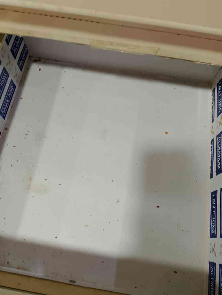 سلام عليكم كاونتر مترين مرمرمستعمل للبيع نظيف جدا كربلاء حي العسكري لعابد ومقابل  لسعر 275وبي مجال ***********او*********** كربلاء
