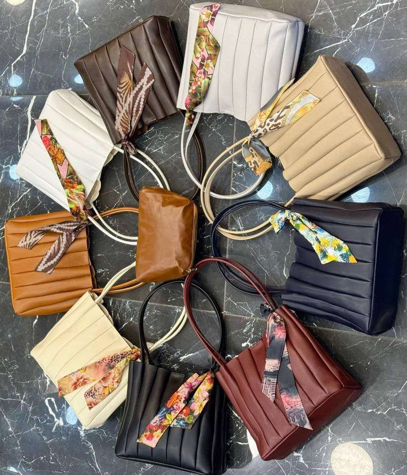 حقائب نسائيه متوفر كمية محدودة ابيعها كلها شلعه للاستفسار واتساب ‪ 0750 289 2132
اسعار جوه السوك
