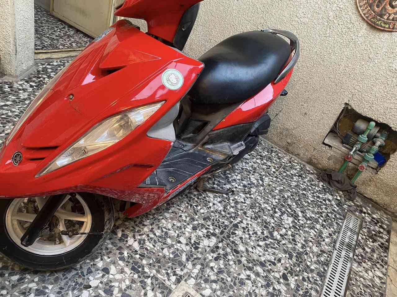 سلام عليكم عندي هايه الجي تي ار دراجه شلعه اومعدل اتشك الكاع دراجه ابلاديه عوزه نوزل لو فيت بم ما اعرف بيهن اني سعر الدراجه 500قفل ربع ما ينزل مكاني البلديات متواجد واتساب ***********
