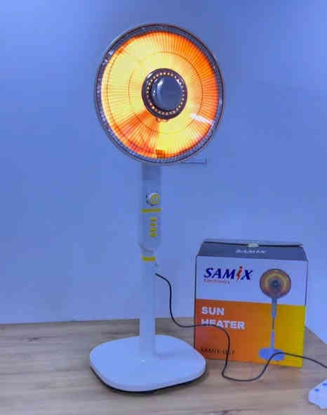 مدفأة عامودية ماركة سامكس

🖍️تدفئة فعّالة وسريعة للمنازل، المكاتب، وغرف النوم
🖍️مثالية للاستخدام في الشتاء لتدفئة المساحات الصغيرة والمتوسطة
🖍️يمكن استخدامها في غرف الجلوس أو المكاتب أو أثناء الجلوس أمام التلفاز
🖍️مناسبة للأماكن المغلقة والمفتوحة جزئيًا مثل الشرفات المغطاة
🖍️قدرة تسخين عالية تصل إلى 1000 واط لتوزيع حرارة سريع ومتوازن
🖍️درجتان للتسخين
🖍️الوضع الاقتصادي 400 واط
🖍️حماية من السقوط (Anti-drop) تفصل التيار عند سقوط المدفأة
🖍️نظام أمان ضد الاهتزاز أو الحركة المفاجئة
شبكة حماية معدنية أمامية تمنع ملامسة عنصر التسخين وتضمن سلامة المستخدمين
🖍️ارتفاع قابل للتعديل من 1.17 إلى 1.35 متر ليناسب أي مساحة أو زاوية في الغرفة
🖍️قطر المدفأة 45 سم
🖍️ضمان لمدة سنة من تاريخ الشراء

السعر 40 الف
توصيل 3 الاف لحميع المحافظات🇮🇶
للحجز راسلونا📲
واتساب ***********
