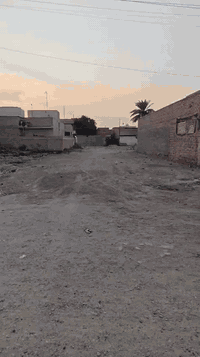 سلام عليكم قطعه ارض للبيع ١٠٠ متر متر الوجهه ٥والنزال ٢٠ بل ٧٠٠٠ رابع قطعه من شارع ٦٠ التجاري للستفسار الاتصال *********** 
***********
