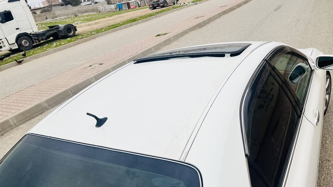 بەناوی خوای گەورە 
شاهینە بڕاوە ، بڕاوە
یەک دەست✔
182✔
فووول فووول 
سڵاید✔
جڵد✔
هیتەر✔
ســـێ دووگـــمــە✔
ناوڕەشی ساج ســور
کامل مەسرەف کراوە
جامی پێشوو دوای هەڵگیراوە بریێکی بەسراوە
بۆنرخ پەیوەندی بکەن بەم ژمارەوە :
***********
***********
