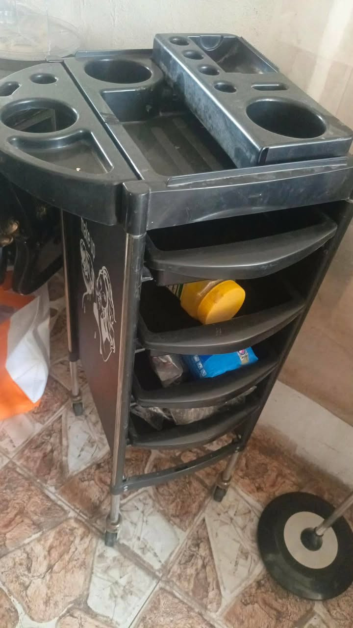 صالون كامل للبيع بسعر مناسب للتفاصيل تفضلوا خاص


**إذا كنت صاحب هذا الإعلان وتريد حذفه لأي سبب، رجاءا أرسل رسالة إلى الدعم الفني**