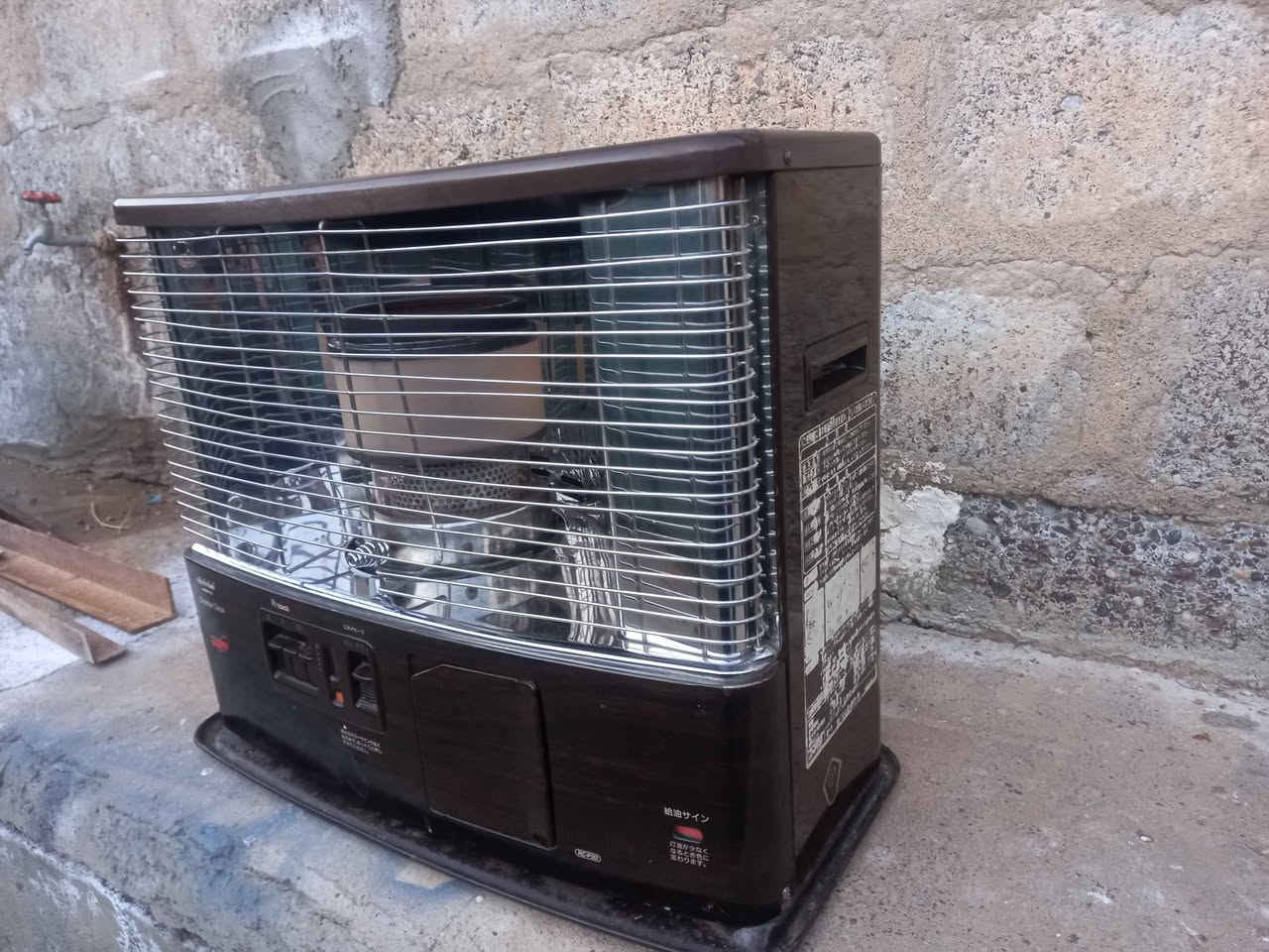 صوبه يابانيه باله ماركه تويوتومي للبيع شرط الشغل السعر ٧٥ ألف العنوان موصل شلالات قريه بايبوخت قرب دجلة ستي عالشارع العام *********** *********** موصل, نينوى
