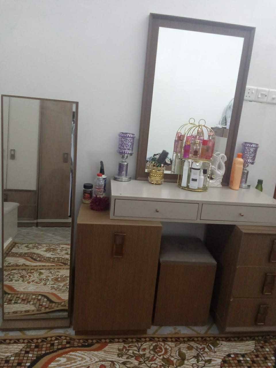 غرفة تركية نضيفة حيل السعر مليون المكان الصخيين


**إذا كنت صاحب هذا الإعلان وتريد حذفه لأي سبب، رجاءا أرسل رسالة إلى الدعم الفني**