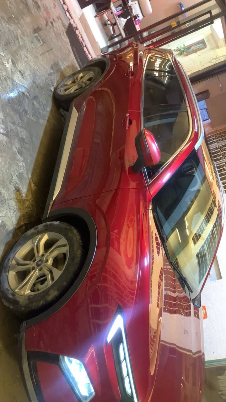 فورد تريتوري فئة تريند فول مواصفات لون مميز  موديل 2024 ماشيه 55 الف للبيع  للاستفسار ***********
