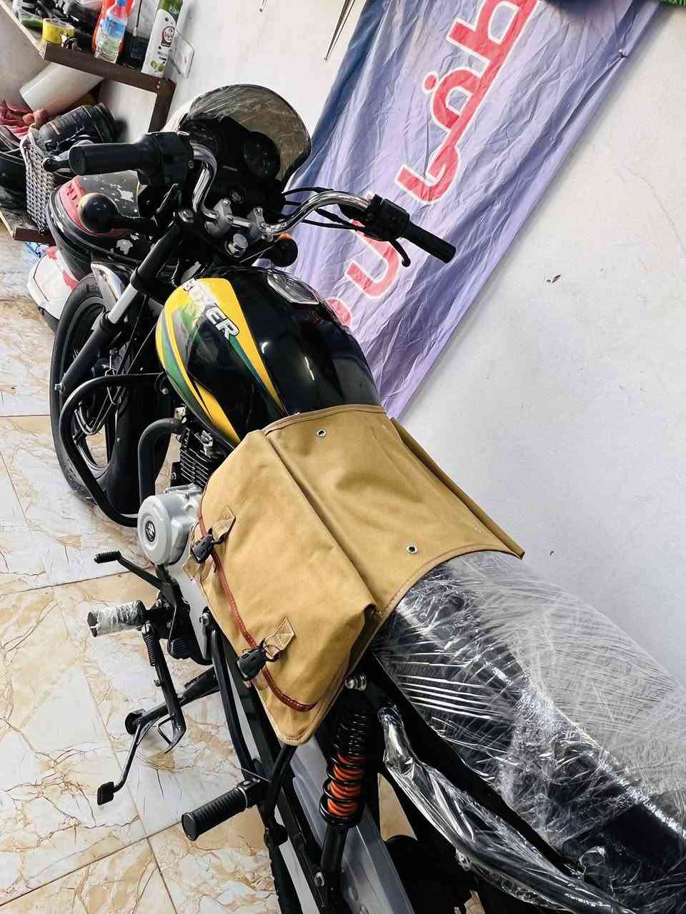 يا الله 
سلام عليكم.  بوكسر. 2023. رقم. ديالى.  

 تحويل. ثاني يوم.  كفاله حبايب. 

دراجه احله من صوره كفاله  عامه.   

مكاني ديالى. بعقوبة. 

ستفسار *********** 

سعر اتصل او خاص. وني خادم.
