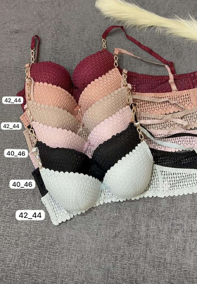 تصفيه محلات القطعه بالف واذا تاخذ كميات جبيره التوصيل مجاني ‭0781 266 3583‬
