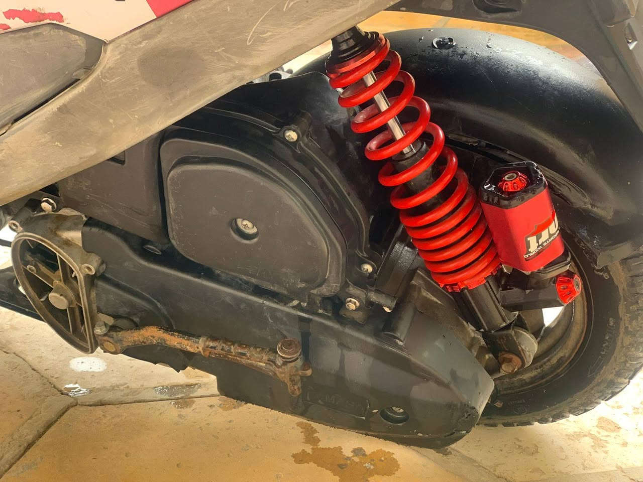 سلام عليكم شباب  ماكس مزوده منغولي للبيع دراجه جاهزه كلش
ادامه كامله سلف جديد ضفيره جديد جوزه جديد باتري زوج تواير  دبلات رياضي دراجه مفتوحه مره وحده قبل أيام عوزه بس كفرات  
شرط تشك الكاع نعومه  لايت عالي ناصي 
مكان سوق الشيوخ  سعر ٣٢٥ بيه مجال 
***********
