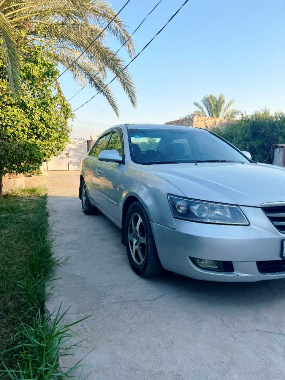 السلام عليكم سوناته البيع موديل 2008 رقم بغداد دولي باسمي محرك سته  سلندر 3300 سياره فول موصفات فتحه تحكم ستيران وارد أمريكي ضربت السياره جملغ خلفي وبيه قطعتين صبغ السياره ليبل واحد مكان السياره بابل السعر 100او بيه مجال (***********) (***********)
