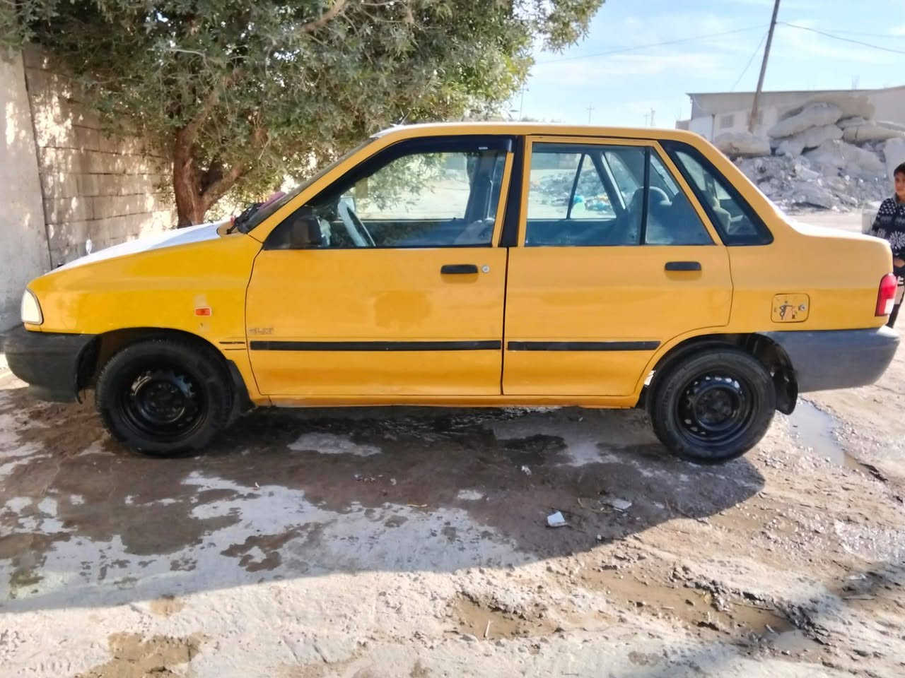 السلام عليكم سياره للبيع سايبه موديل 11 رقم السيارة بغداد مشروع وطني مكان السياره نجف الاشرف الستفسار مراسله الصفحه او اتصال على الرقم *********** والسعر خاص
