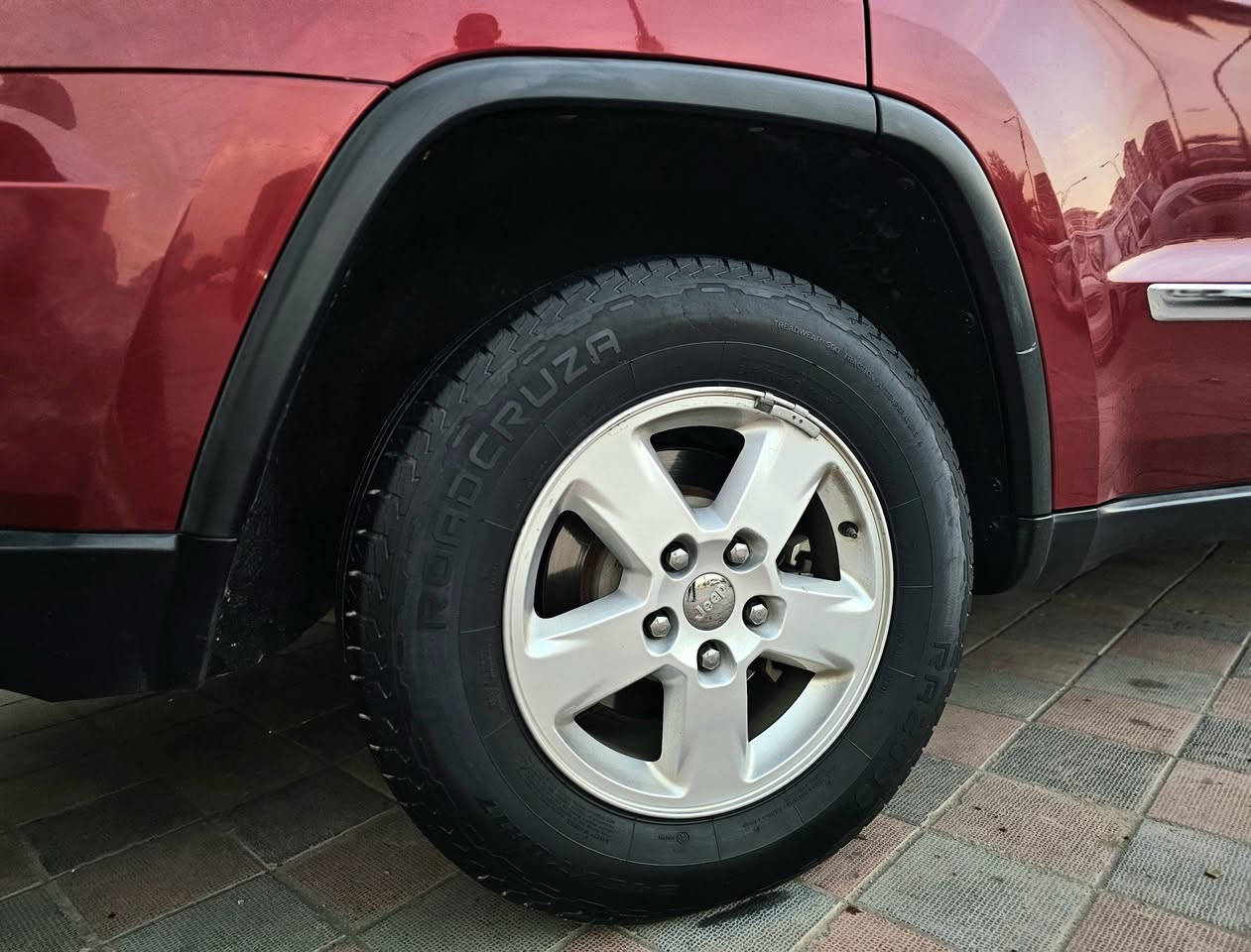 السلام عليكم
اخوان مكلف بالنشر
التفاصيل على الرقم
جيب 2011 للبيع

المواصفات

تحكم ستيرن 

كامره خلفيه

بصمه ابواب وصندوق

تبريد قطعتين 

كشن كهربائي

داخل بيج كلش نظيف

الممشى 133 مايل

وباقي المواصفات المعروفه 

 محرك السياره /3.6 بحاله ممتازه 

كير محرك كله بل شرط
سعر 14.700 
مكان السياره الانبار. الفلوجة
للاستفسار أكثر
***********
