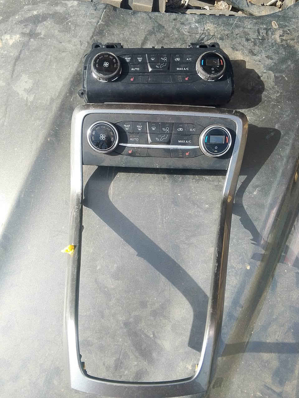 🌟  محلات حسين فورد 🌟

وصول مجموعة  تحكمات فورد  حديث 

أفضل 💥 البظاعة بأنسب الاسعار ⚡
تحياتنة للجميع ❤️
موقعنا بغداد طالبية فلكة 💫 83 مقابيل الجسر الجديد 
,لتواصل وأستفسار مراسلة📨 الصفحة 
اوالاتصال 📞
‏‪***********‬‏
