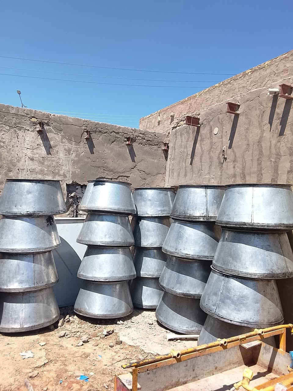 البيع كدور عدد 23 مكان نجف الاشرف رقم الهاتف *********** ماكو خاص شراي ينتصل
