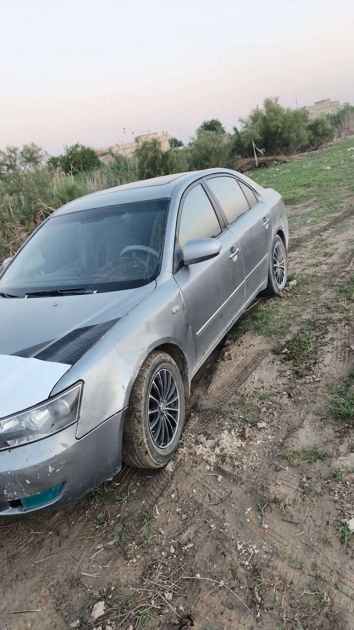 سلام عليكم سياره سوناته ‏‪***********‬‏ للبيع 
محرك كير شرط صدر تواير نص عمر تبريد ثلج موصفات فول 
تنته سياره مفوله الكشر كدام العين السعر 37 وبيه مجال حك الجيه 
رقم الهاتف ‏‪***********‬،، ***********
