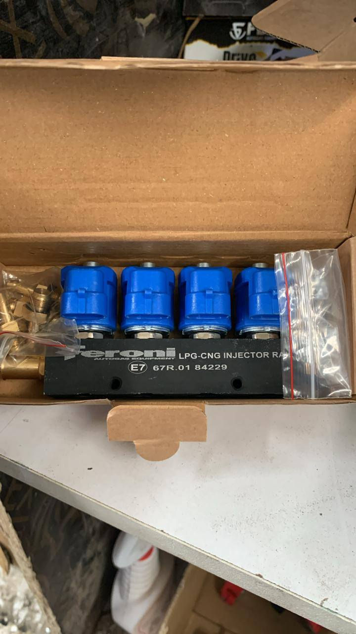 يوجد لدينا اغراض ل منظومة الغاز بكافة الانواع والاشكال
بما يشمل
 4 سلندر
6 سلندر
8 سلندر
ويتوفر جميع قياسات التانكيات
40
60
80
100
150
وب اسعار الجمله والمفرد
العنوان - اربيل
ويوجد توصيل لكافة المحافظات
للتواصل ع الارقام

***********

***********
