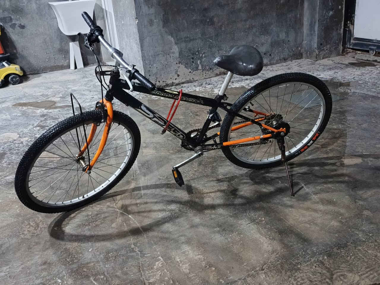 بايسكل جبلي جاهز للبيع لغرض الحاجه مابي أي نقص كامل مع ملحقاتة قفل وبم نفخ تايرات ورقع چوب
للإستفسار هذا رقمي واتساب
***********
