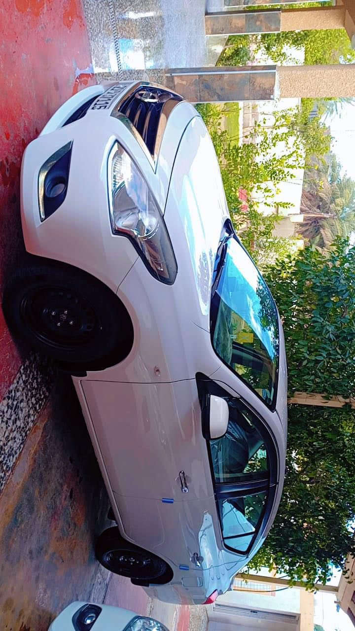 نيسان سني هندي اصلي ماشية 61 موديل 2021 سيارة جديدة كلش ادامة كاملة بيهة طخة بالصندوق و معدلة ع البارد والجاملغات بيهن بوارد بسيطة رقم سليمانية بأسمي سيارة جاهزة من كلشي السعر 112 مكاني بغداد الزعفرانية 
***********
