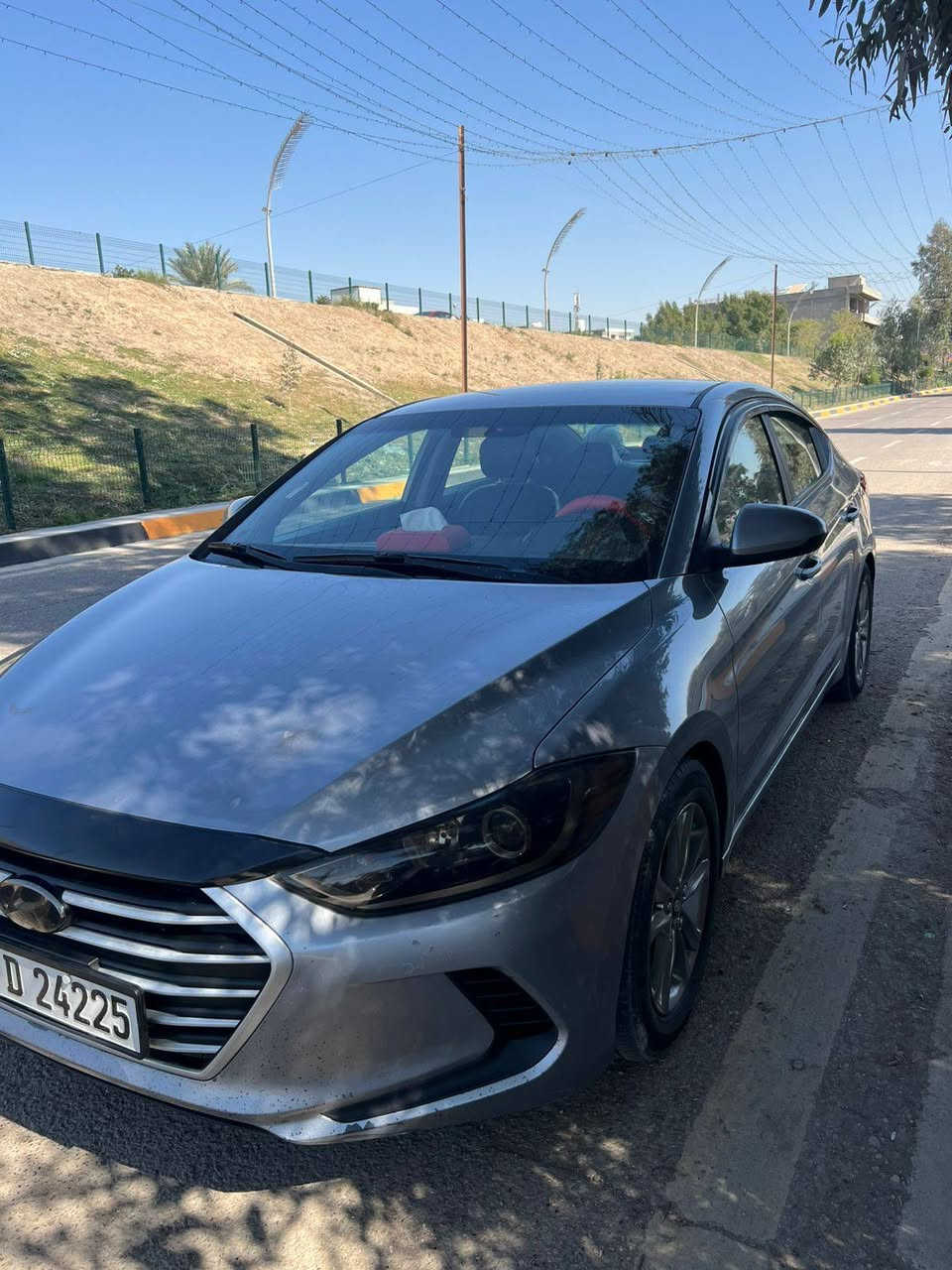 السلام عليكم
ألانترا موديل ٢٠١٧ وارد أمريكي. 

السياره رقم سليمانية الجديد هزة جديدة تحويل مباشر شرط سياره باسمي

كير ومكينه خير من الله 

مكينه ٢٠٠٠

تبريد ثلج ❄️ 

تدفئه شغاله 

كهربائيات كلها شغاله 

صدر امامي خلفي جديد 

تخم تاير جديد

 شاشه كامره 

سستم صوت دمام 

السياره لون مميز ولوحه بل شارع وجديده كلين  بمعنه الكلام وبل عافيه عل ياخذها 

مكاني ديالى _بعقوبه

سونار موحود

‭ 

***********

***********
