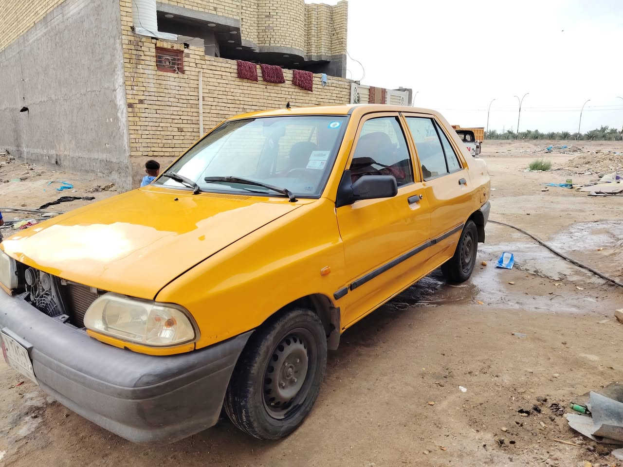 سلام عليكم ورحمة وبركاته للبيع سياره سايبه موديل 18كفاله عامه سياره حلوه مصفره هيه  جهزه مكينه وكير تبريد كله شقال كهربيات كله شقال جهزه مكان كربله بسعر 45 وبيه مجال قليل حك جيه ***********
