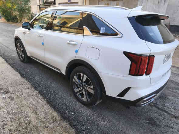 سلام عليكم
سورنتو 2021 خليجي دوليه 
مواصفاته بصمه كشنات جلد كشنات كهرباء سبعه راكب
تلث قطع تبريد لايت زنون اربع عدسات حساسات أمامية وخلفية جنطة كهرباء بردات 6 سلندر تحكمات قياده 
باقي الموصفات معروفه 
سياره ماشيه 115 الف سياره بيه بارد بلجاملغ الامامي 
وبيه كارت بلجاملغ الخلفي فقط والباقي كفاله 
رقم بغداد الدولي تحويل ثاني يوم مكاني بغداد 
سعر 265 وبيه مجال للشراي 
*********** وبي واتساب 
***********
