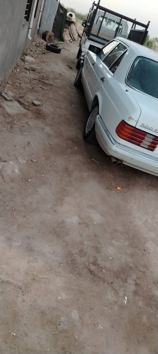 للبيع اوامراوس حسب القناعه مارسدس رئاسي 88باب طويل دبل اريل دبل مروحه السياره فول 300seLكير اوتو محرك بي خيط بخار***********
***********المكان بغداد اليوسفيه
