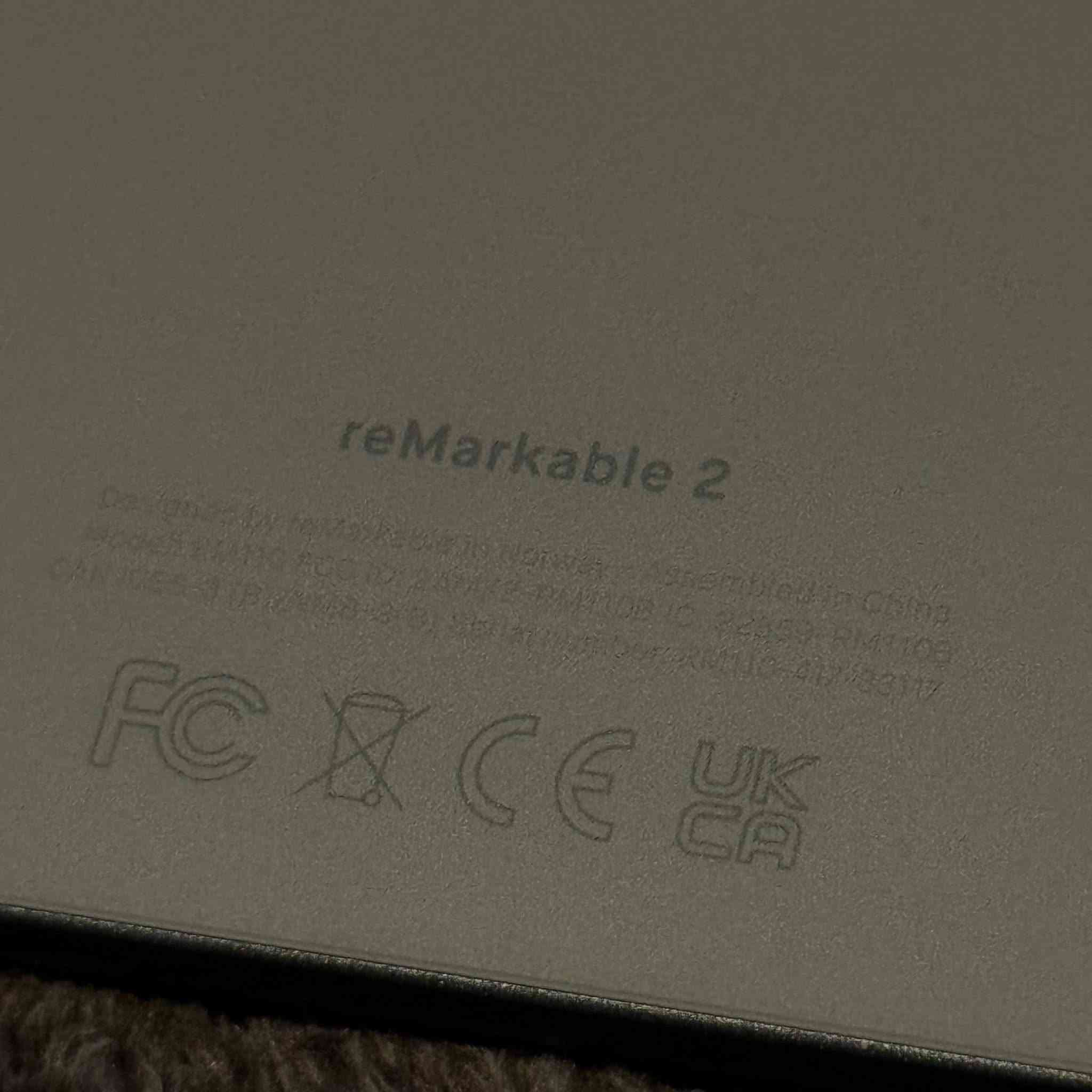 سلام عليكم 
متوفر reMarkable 2
مع قلم وحافظة وكيبل شحن 
حجز وتساب *********** او خاص
