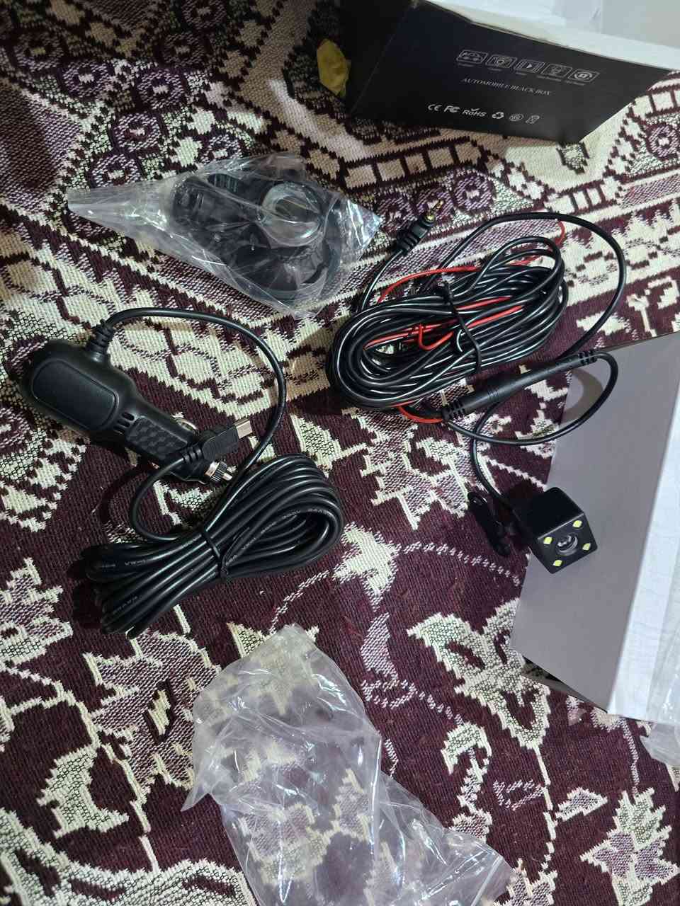 داش كام وكامره خلفية يعني 3 كامرات وياهن رام 32 k  سعر 24 مع التوصيل فوركي


**إذا كنت صاحب هذا الإعلان وتريد حذفه لأي سبب، رجاءا أرسل رسالة إلى الدعم الفني**