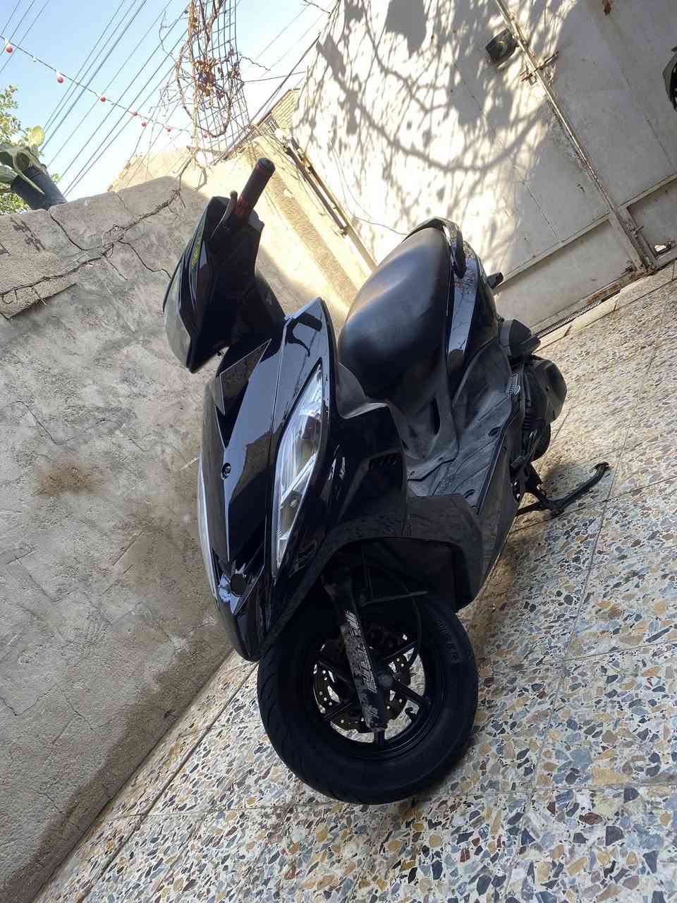 سلام عليكم جيتي ار للبيع بدون مراوس مكفوله كفاله عامه سعر 950 وبيها مجال مكاني بغداد حي اور ***********
