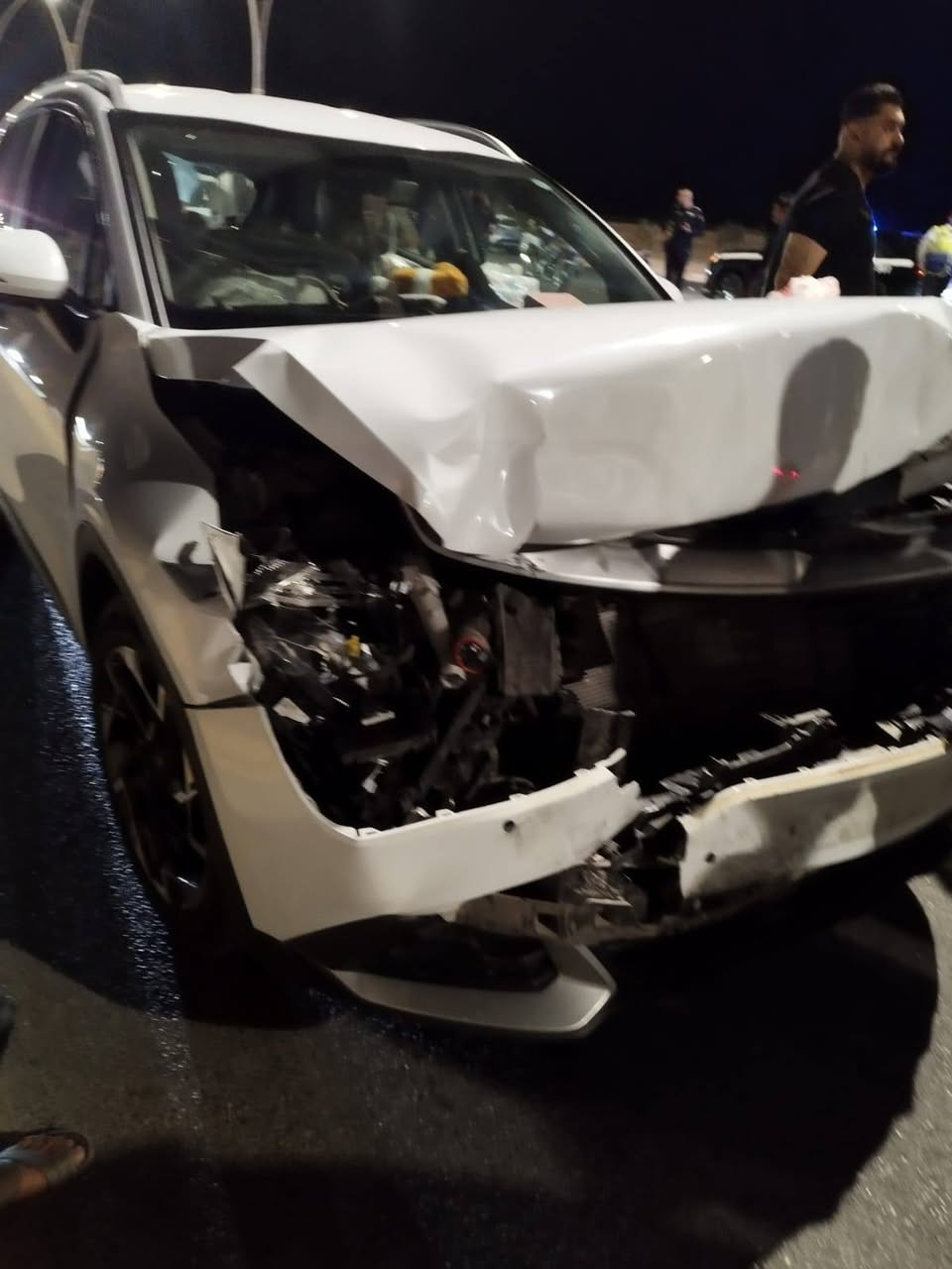 سبورتچ موديل 2022 ابيع علی حادثة سيارة فول عدا البنراما کشنات تدفئة صندوک کهربا۶
السعر 140 و بيها مجال
رقم الهاتف***********

