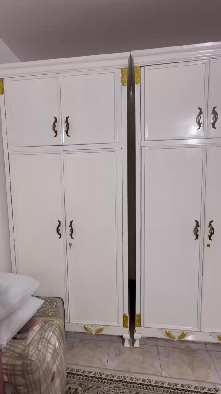 غرفة عراقيه ضخمه تفصال تكمه كلفتني فوك 3 مليون البيع مليون و800
البيع لغرض السفر


**إذا كنت صاحب هذا الإعلان وتريد حذفه لأي سبب، رجاءا أرسل رسالة إلى الدعم الفني**