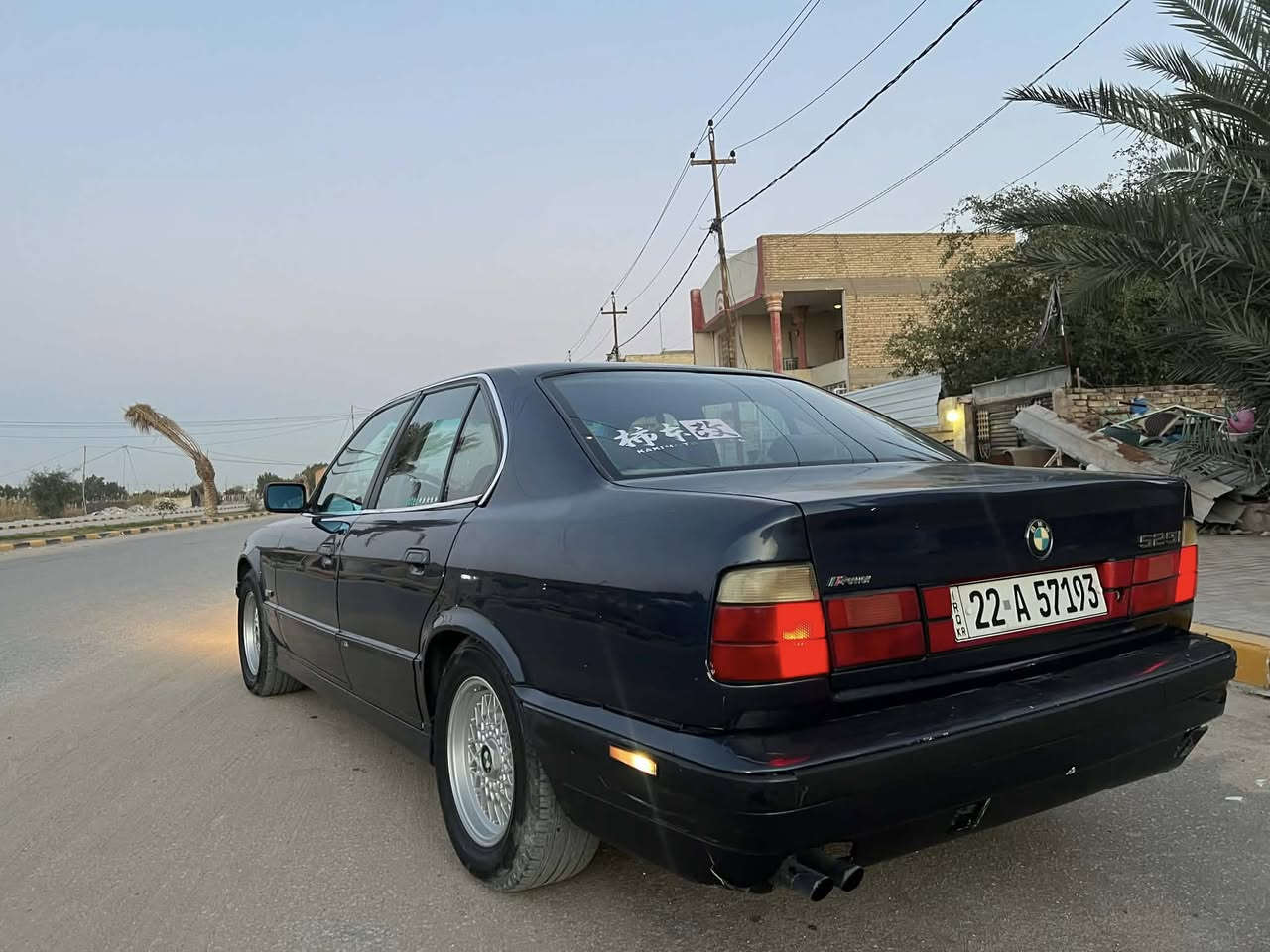 بيئم موديل 1991 اصل
حجم 525اصل مكينه مسكر عدله 
كير مكينه حداديه مكفولات 
سياره مكفوله من الضربه بيه صبغ عام للجماليه 
رقم اربيل انكليزي سنويه مجدده مكاني نجف سعر 58وبيه مجال قليل ***********
