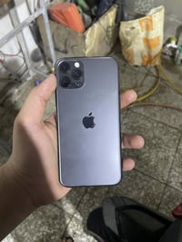 ايفون 11برو فقط مو برو ماكس ذاكره 256بطاريه100مبدله ومبدل شاشه اخت الا...