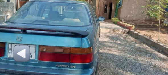 السلام عليكم سياره للبيع هونداي اكورد. موديل 91 رقم بغداد دولي صدر امامي وخلفي جديد مابي اي نقص كهربائيات كله شغاله على وضع الشركه بدون خياس. كير ومحرك خير من الله شغل وطلع ما بيها اي نقص مال جناي. مكان قره تبه.  معروضه 50 وبيها مجال. . اتصل وتدلل.  
***********
