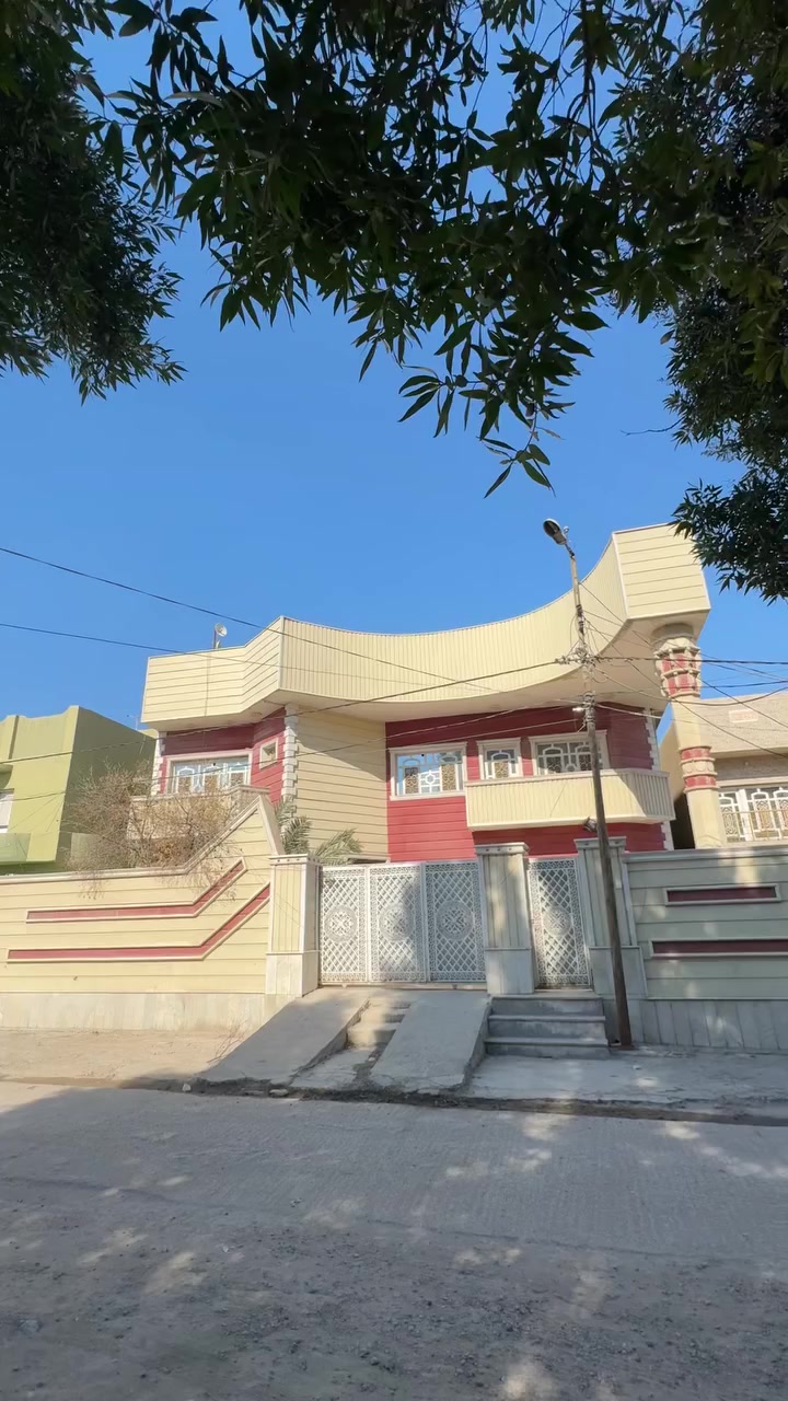 :⸻⭕ دار  للبيع طابو صرف …🏠  📍 الموقع: بابل خسرويه 
 المساحه:300م✅  واجه:15م نزال:20م

✨ فرصة ذهبية للباحثين موقع مميز جداً .📩 للتفاصيل أكثر تواصل خاص ***********🔹  *********** او زيارة المكتب الخسرويه قرب الشؤؤن  مقابل ثانوية المتنبي لمن لديه عقار ويرغب في العرض (طابو صرف / زراعي / تجاري) للبيع أو الإيجار،  ارسال تفاصيل واتساب نوفر لكم خدمات:• التسويق 📢 • التعقيب 📝• ♻️ #موقع_مميز_جدا 🏢 #عقار #عقارات_العراق #ترند #اكسبلور
