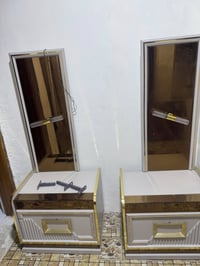 غرفة نوم • تركي قوي • مرآة عمودية