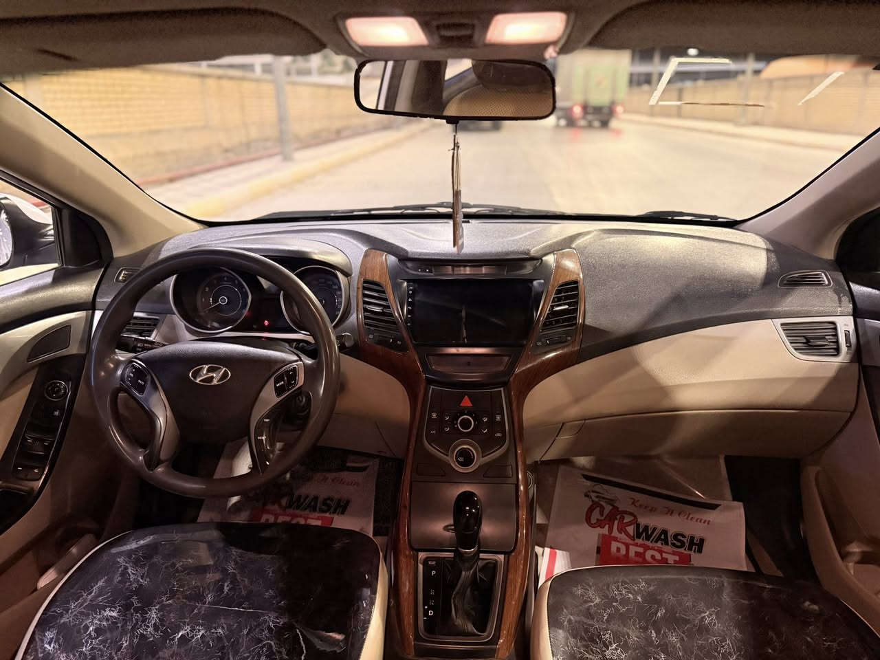 السلام عليكم النتره للبيع مديل (2015) سياره مكفوله وخير من الله سعر السياره($134) للستفسار الاتصال على الرقم  (***********)ملاحضة غير متواجد خاص مكان السياره (الكوت مركز المدينه)
