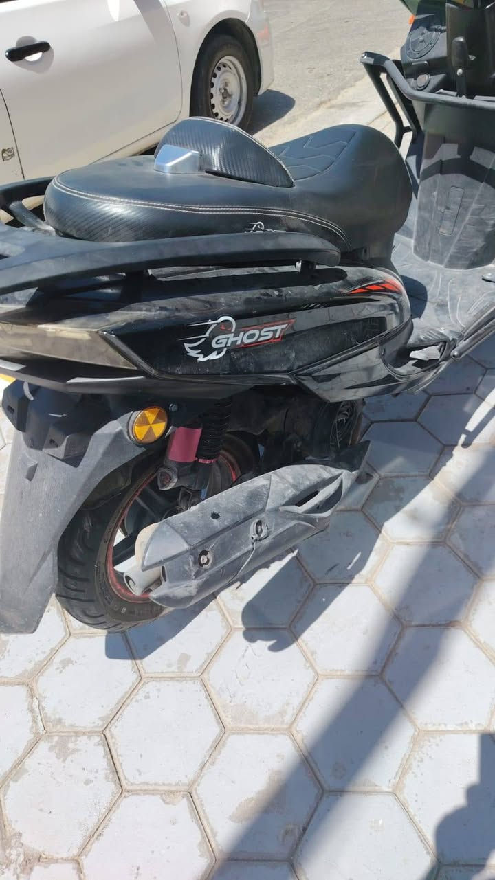 شبح صيني مفولة
محرك بلادي عالفحص 
سلف وهندر 
ضمان شهر عالمحرك 
السعر 850 وبي مجال للمعتمد 
التواصل على هذا الرقم 
***********
