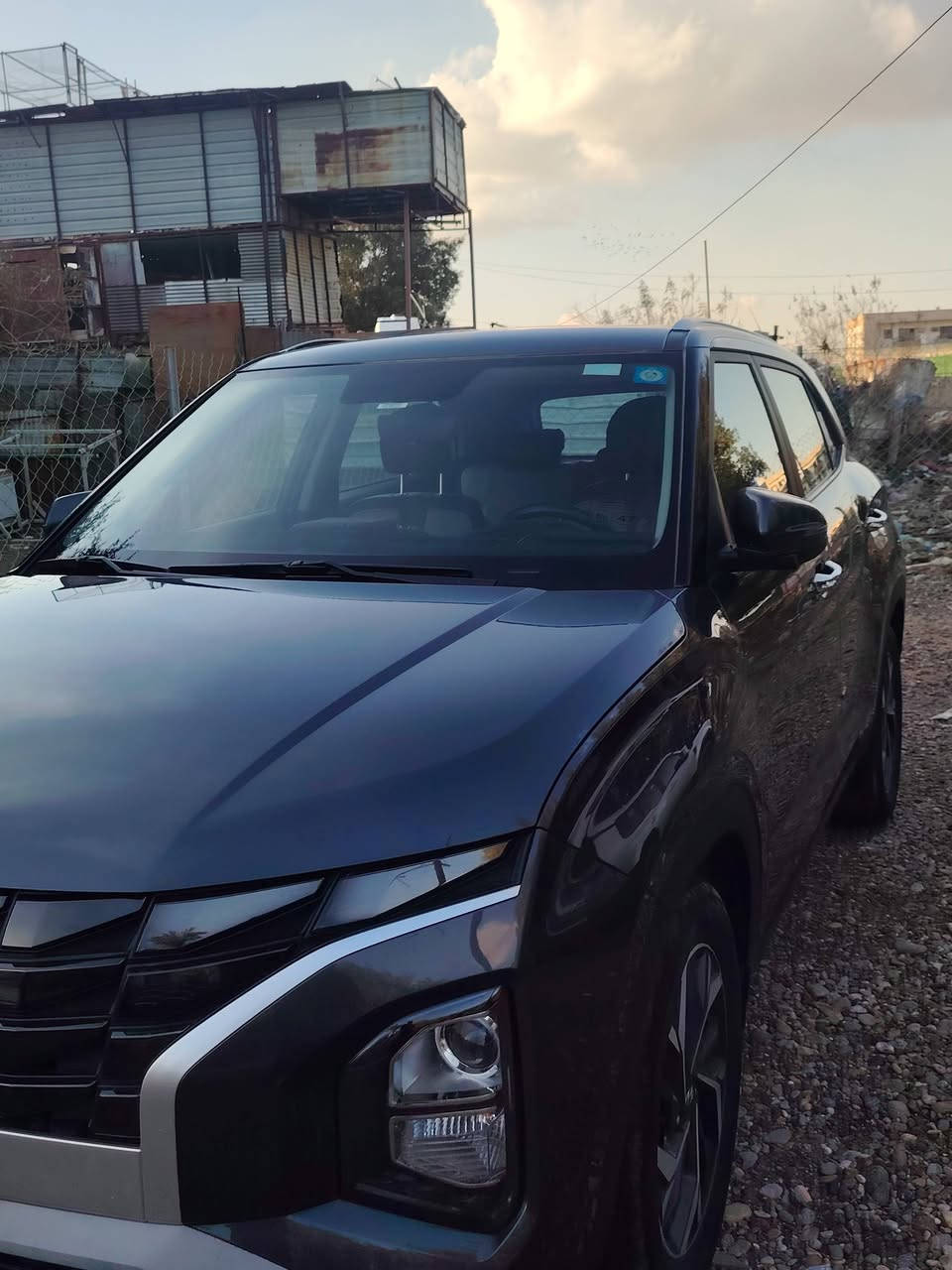 السلام عليكم..
كريتا 2023 لون فيلي ماشية 52 الف.. بيها تكحيل بسيط بالباب الورا الايمن والسبب تخريب سويج.. السيارة نظيفة من كير ومحرك وتبريد ثلج.. السعر 22 مليون دينار عراقي.. للاستفسار الاتصال على الرقم التالي ***********
