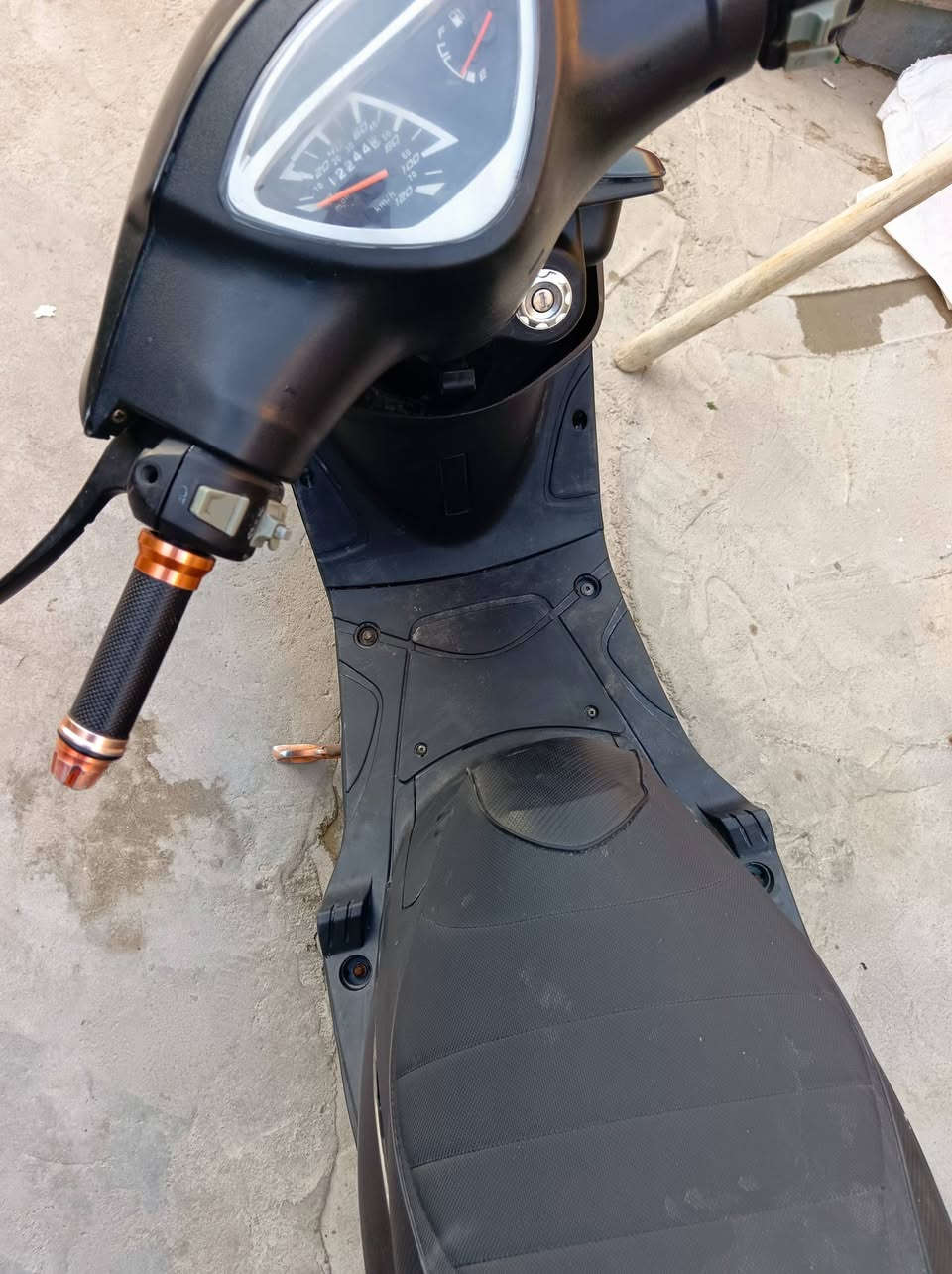 سلام عليكم دراجه ماكس عدله للبيع سعر 650 مكان بصره كرمه علي ***********
