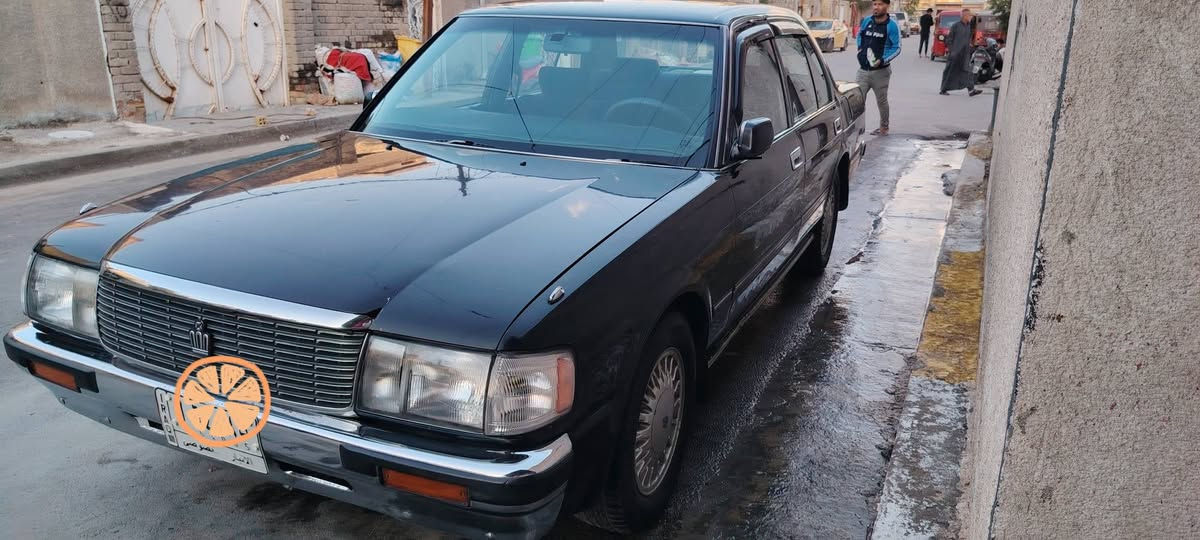 ارنب كراون فنصه 94 اسود انبار بسمي مشروع وطني تحويل ثاني يوم السياره كفاله عامه من كلشي ما عدا الكشر بي طخات مكان بغداد حي اور السعر 62 وبيها مجال قليل السياره كامله حتى تبريد ثلج اقرا المنشور لاتراسل مامتواجد على الفيس خابر وتدلل رقم الهاتف ***********
