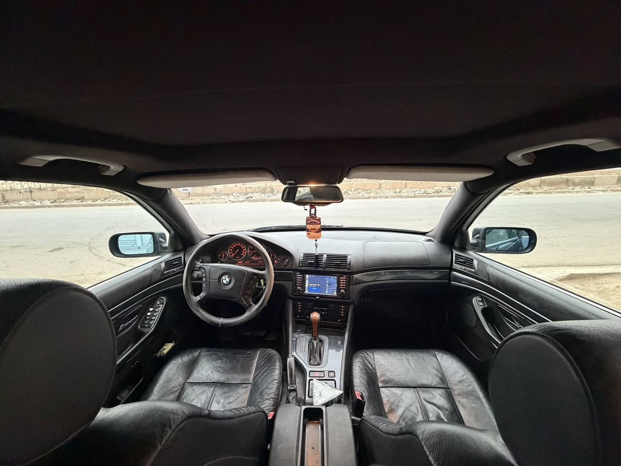 سلام عليكم
1999 Bmw e39 528

سياره بلادية بدون صبغ فقط بيها جراد

كلشي بيها بلادي
ماشيه 161 حقيقي 

دخول جديد فول مواصفات 

كشنات جلد كهرباء

برده خلفيه كهرباء 

كشن خزن 

مري شفط

شاشه فول مواصفات 

لايت ديبو 

كامره خلفيه ام الدكمه يعني بلاديه مو تلزك

كامله بدون نقص 

مكان بغداد 

السعر 90 وبي مجال قليل

رقم اربيل تحويل ثاني يوم 

هزه وسنويه جديده 

***********
