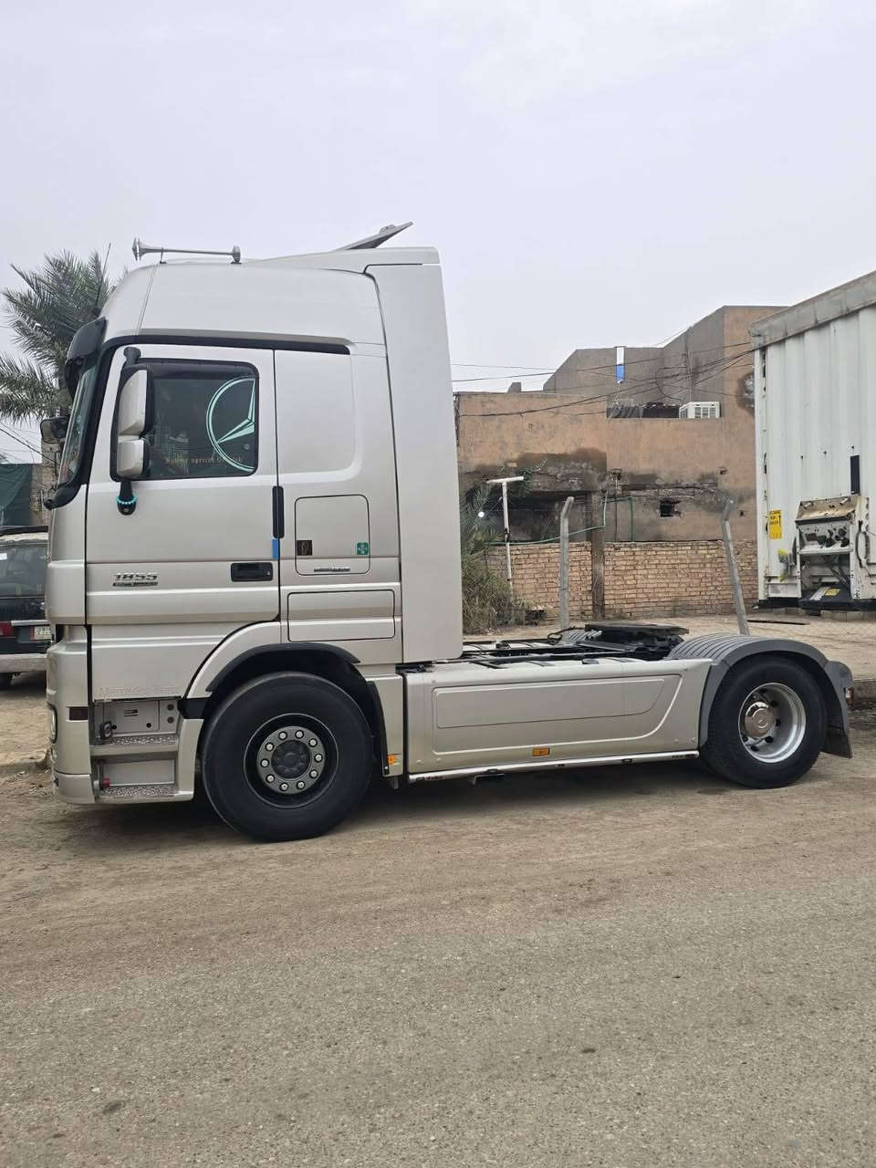 موديل ٢٠١٤
كامره حساس
سبلت خزن 
سبلت فوك القماره
حجم 1855 /V8
سقف زنون 
علامه ضوئيه بالبجم
دبل تانكي كاز
ميزطعام بلادي
برده كهربائي 
جديده قطره زنجارمابيها تريد فصل وربط او ربطتها كاملة
السعر ستة ونص 
للمزيد من المعلومات يرجى الاتصال على الرقم التالي
***********
العنوان ديالى
#مكلف بالنشر خاص مارد
