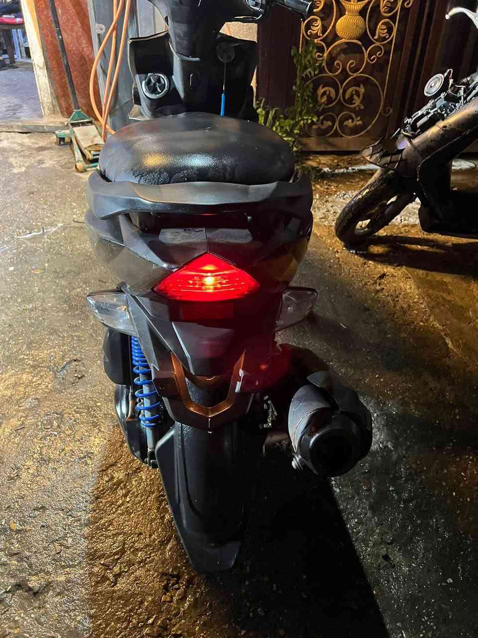 سلام عليكم دراجة جيتي ار للبيع كاملة من كل النواحي تجي وشوف انضف من الصورة الدراجة نكرة سعرهة 850 وبيهة مجال الشراي تجي وشلع عيوني عنوان بغداد الحرية التواصل واتساب فقط ***********
