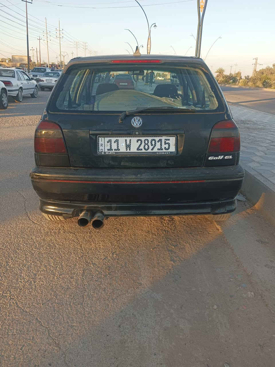 السلام عليكم كولف 93 گير عادي مكينه 1800 بيه دخانه بسيطه تبريد ثلج سنتر لوك سياره بأسمي رقم بغداد صدر امامي خلفي جديد تايرات الامامي وسط الخلفي جدد السعر 36 بيه مجال العنوان ديالى بعقوبة للاستفسار الاتصال على الرقم ***********
