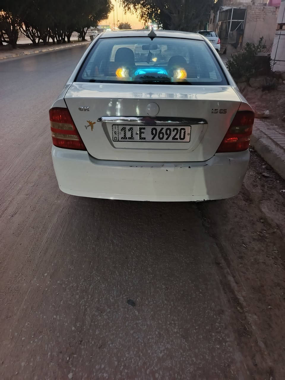 سلام عليكم سياره سي كي موديل ١٣ كير ومكينه وحداديه وتخم تاير جديد  ارضيت سياره جلد دوشمه عامه ***********
